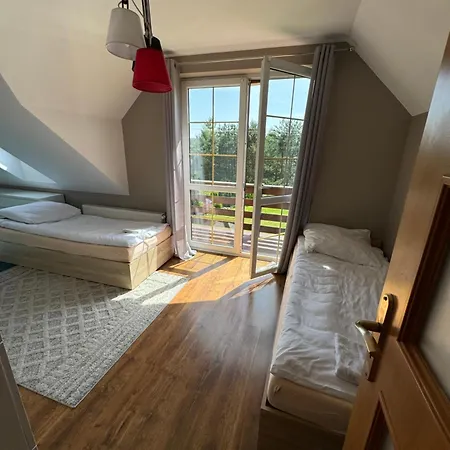 Lesne Dziarnowko Holiday home *